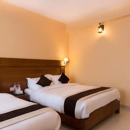 Hotel Lake Shore-3