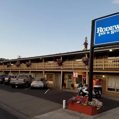 Rodeway Inn & Suites Pendleton-3