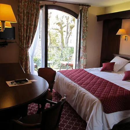 Aux Meubles Du Manoir-3