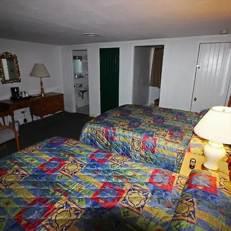 Topaz Lodge-2