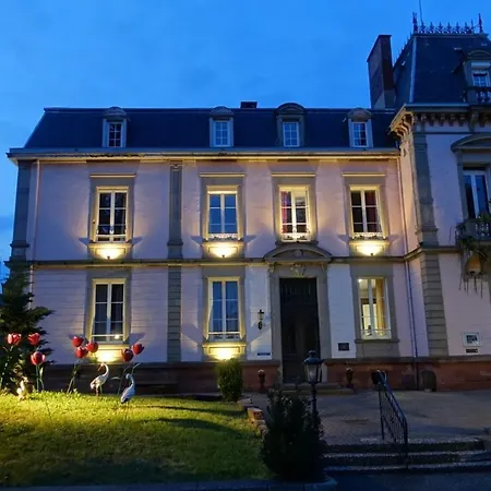 Le H - Hotel & Restaurant-2