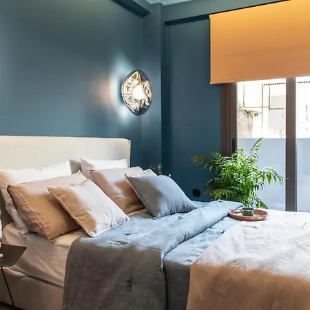 14 Reasons Why Hotel Athens-2