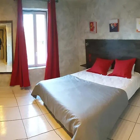 Auberge de Bonpas Logis de France-3