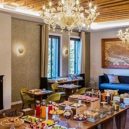 Axel Hotel Venezia - Adults Only-3