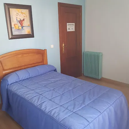 Hostal La Parada-3
