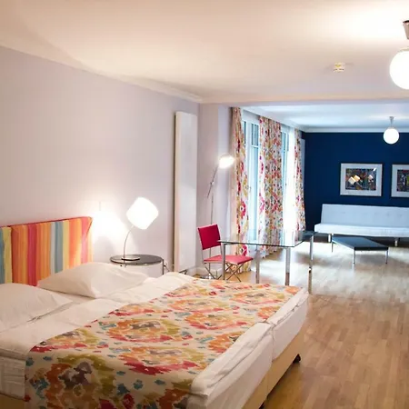 das HOTEL in München-3