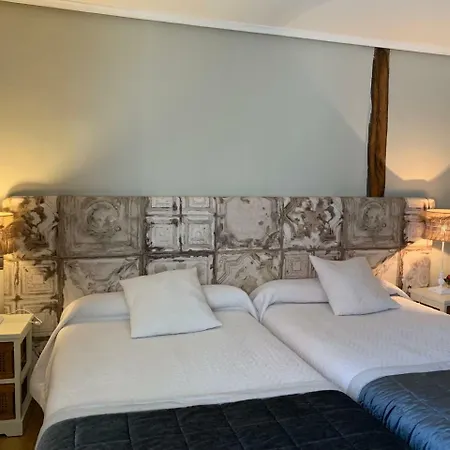 Hostal El Resbalon-2