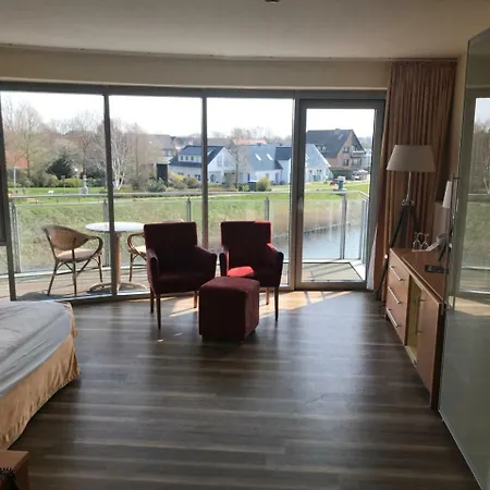 Nordseehotel Benser Hof Garni am Hafen-2