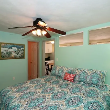 Grove City Motel-3