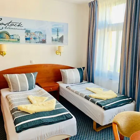 Hotel-Pension "Petridamm"-2