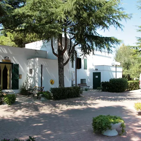 Villaggio Turistico Residence Delfino-3