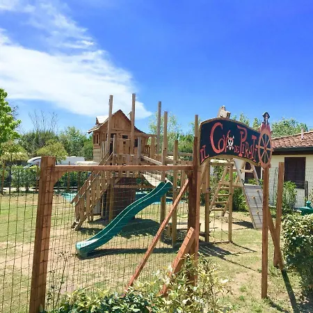 Chalets Tuscany Viareggio-2