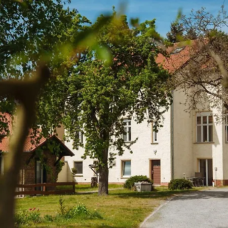 Apartmenthaus Kaiser Friedrich-3