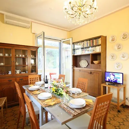 Villa Marina Apartments-3