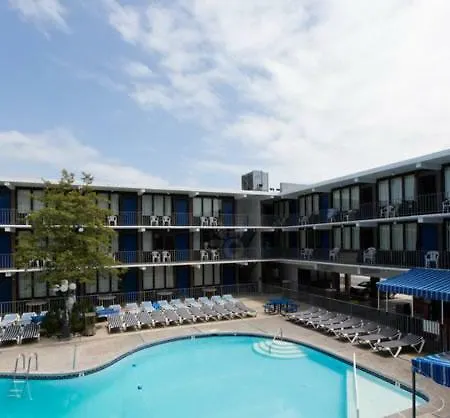 Brittany Motel-2