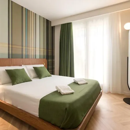 Metropolitan Suites-2