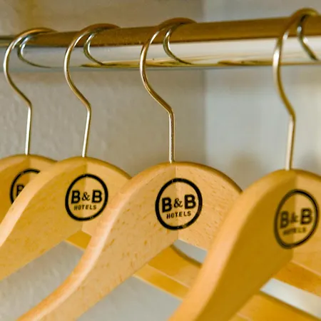 B&B HOTEL Hyères-3