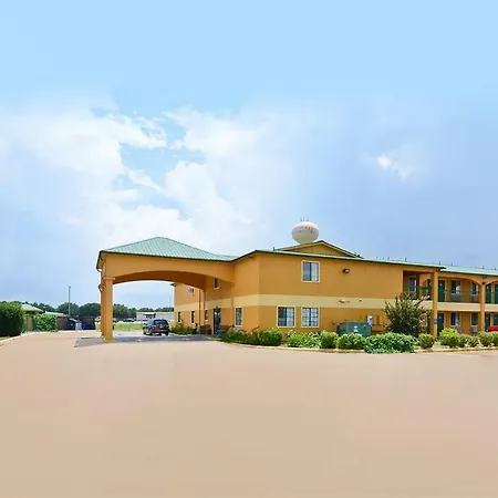 Pine Point Inn & Suites-3