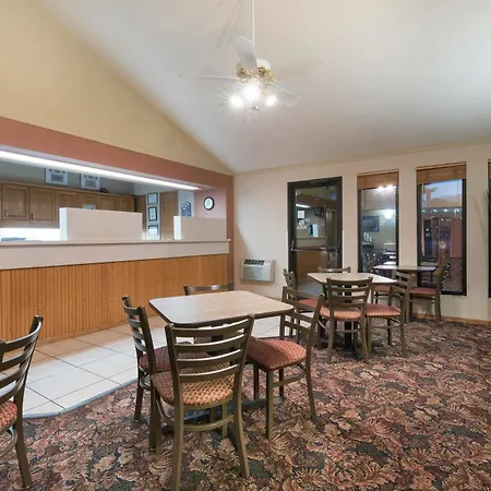 Serena Inn & Suites Of Rapid City-3
