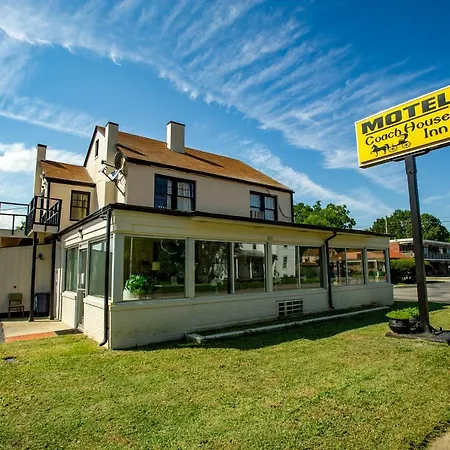 Coach House Inn-3