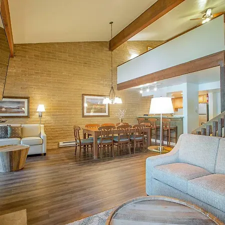 Sandstone Creek Club Condominiums-2