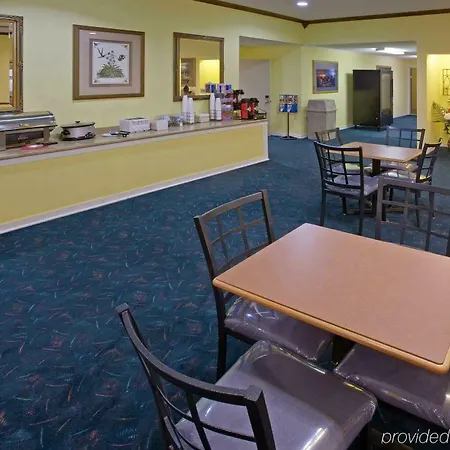 Value Lodge-3