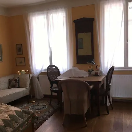 Gast In Hedwigs Haus Auf Dem Meere-3