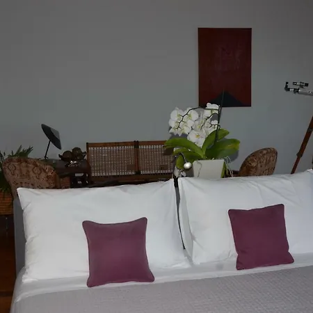 Suite 52-3