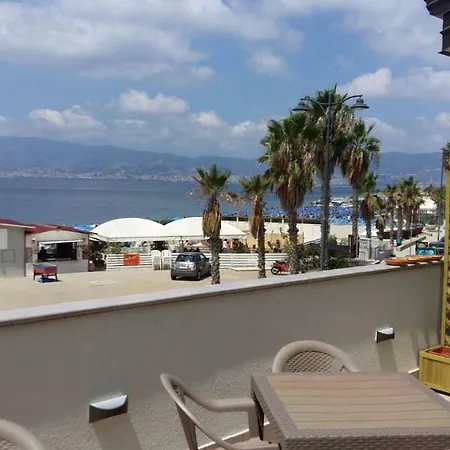 B&B A due Passi dal Mare-2