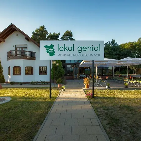 Lokal Genial Pension & Restaurant-3