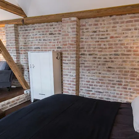 Room 68-2