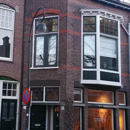 B&B Romantic Rooms Central Haarlem-3
