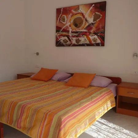 Rooms & Apartments Milka-2