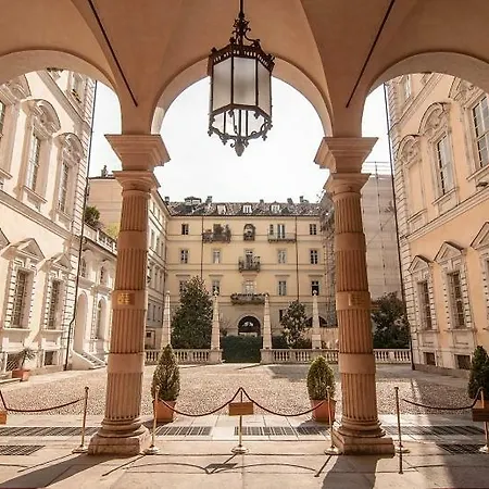 Palazzo Graneri-2