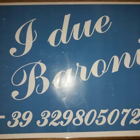 I due Baroni - fronte Campus-2