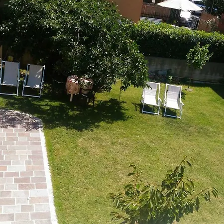 Andoramare B&B-3