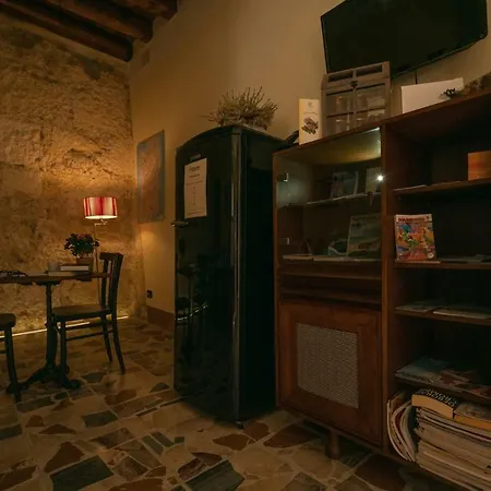 Cappuccine GuestHouse-2