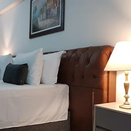 B & A Suites Inn Hotel - Quarto Luxo Gold-2