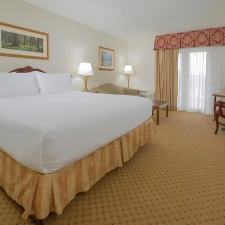 Music Road Resort Inn-3