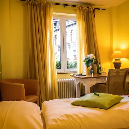 Hotel 3 Koenige-2