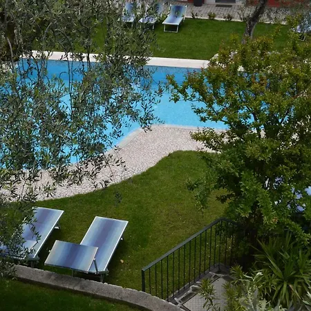 APPARTAMENTI Residence La Pergola-2