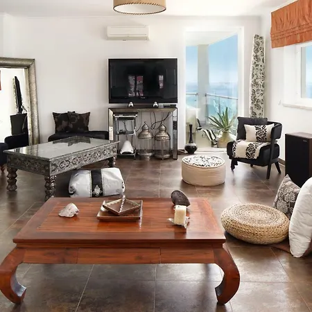 Cali Deluxe Holidays, Sesimbra-3
