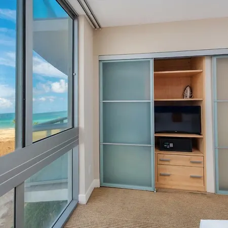 Marenas Privately Managed By Miami And The Beaches Rentals-3