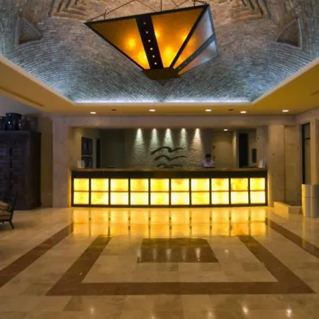 3 Bedroom Condo Available In Las Palomas Sandy Beach-3