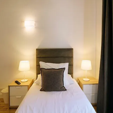 Comfy Sintra-2