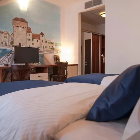 Palma Rooms B&B-3
