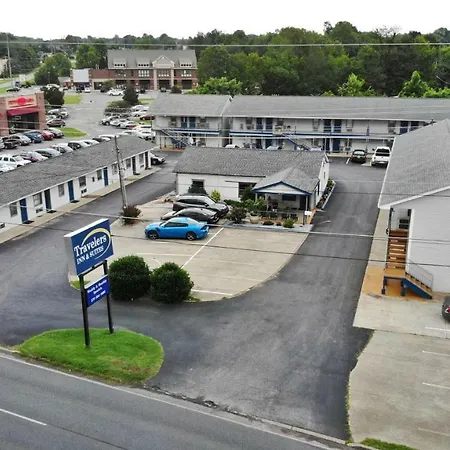 Travelers Suites-3