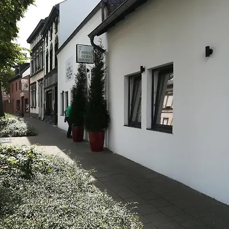 Royal Guest House II-2