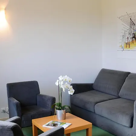 Hotel Archamps Porte Sud De Geneve-3