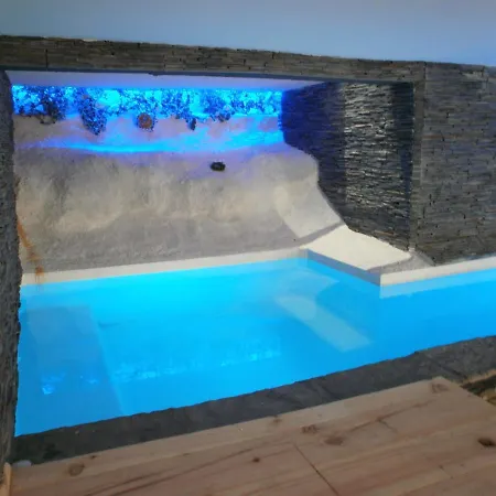 Residence Aqualiva à Valberg Piscine privative dans chacun des appartements situé à 20 m des pistes de ski-2